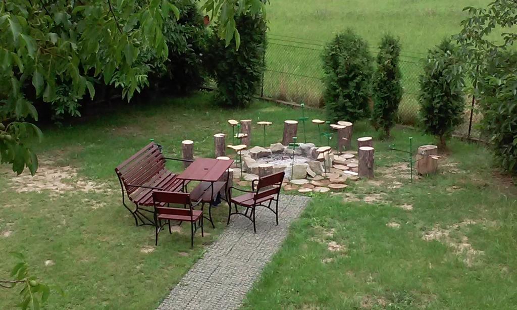 Homestay Strozowka Gorlice Kültér fotó